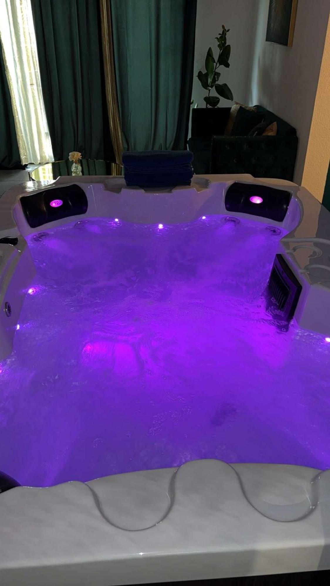 Suite Jacuzzi "Spa Privatif " Appartement Jacuzzi Toulouse Exterior foto