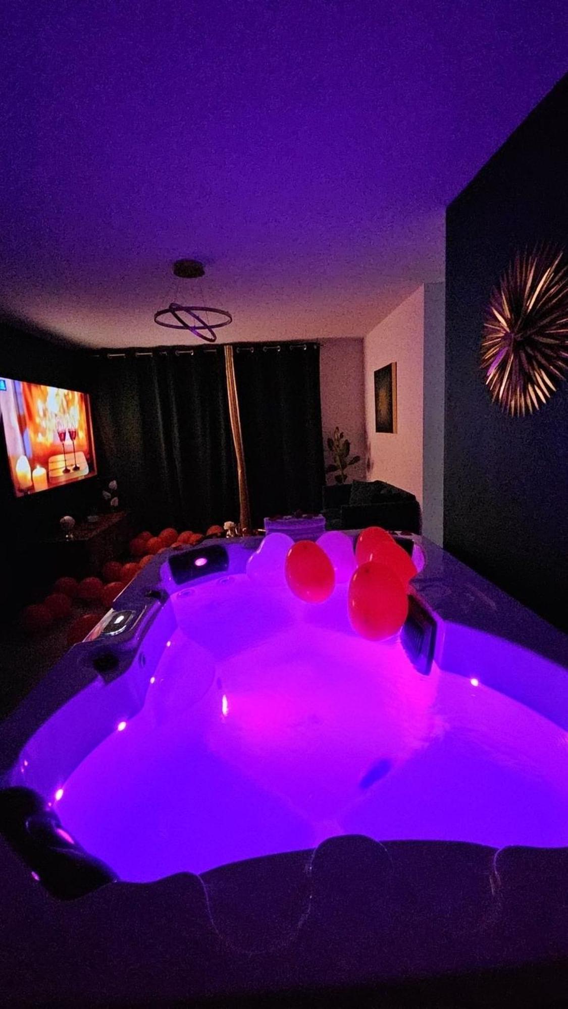 Suite Jacuzzi "Spa Privatif " Appartement Jacuzzi Toulouse Exterior foto