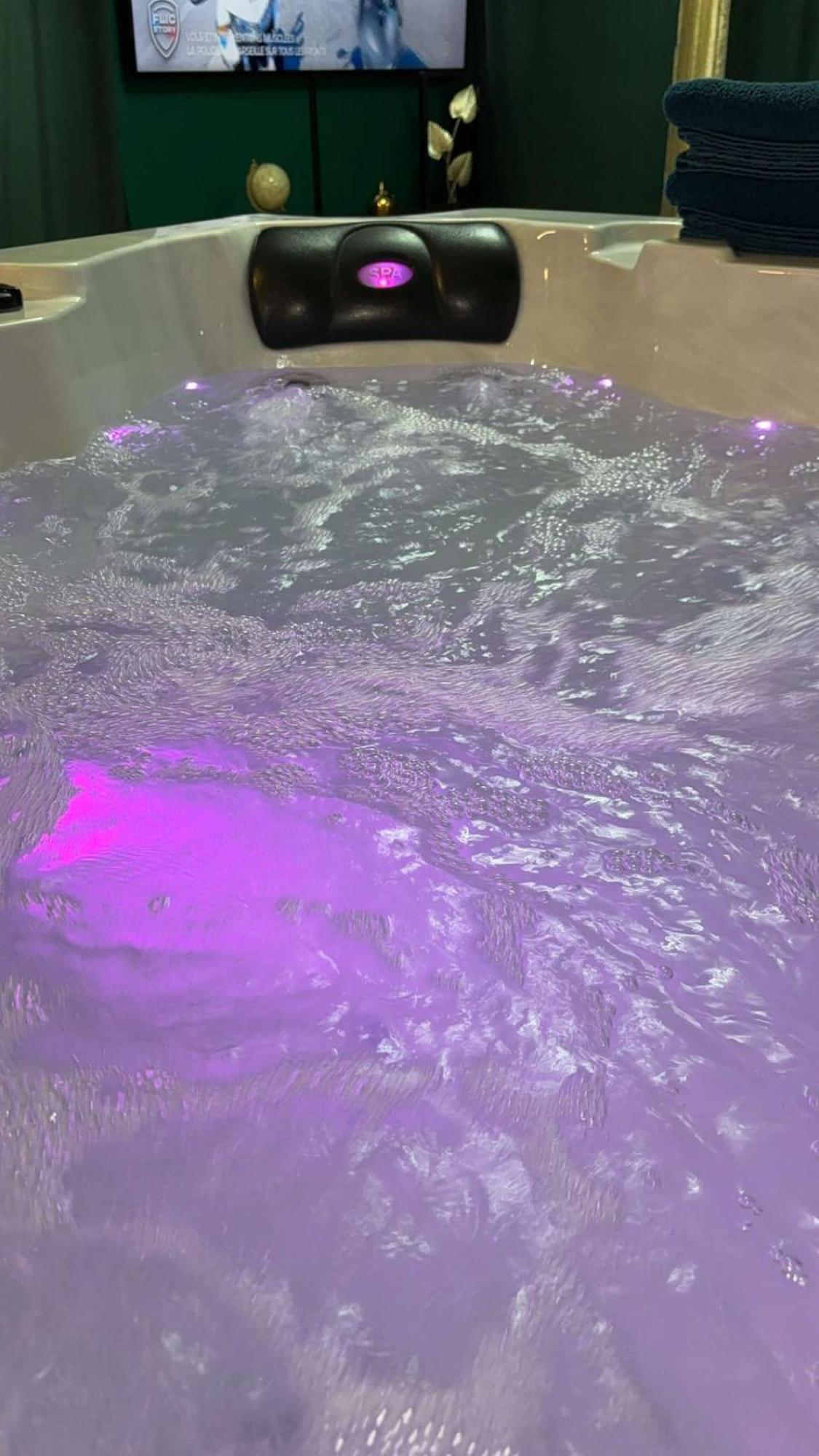 Suite Jacuzzi "Spa Privatif " Appartement Jacuzzi Toulouse Exterior foto