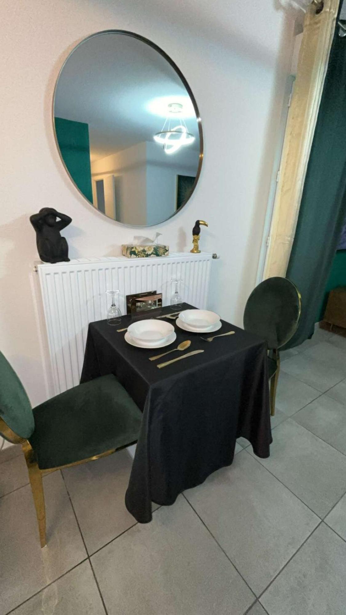 Suite Jacuzzi "Spa Privatif " Appartement Jacuzzi Toulouse Exterior foto