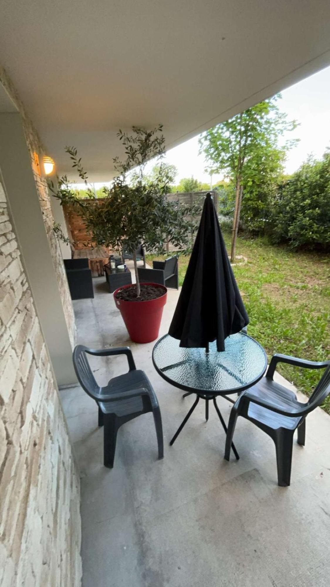 Suite Jacuzzi "Spa Privatif " Appartement Jacuzzi Toulouse Exterior foto