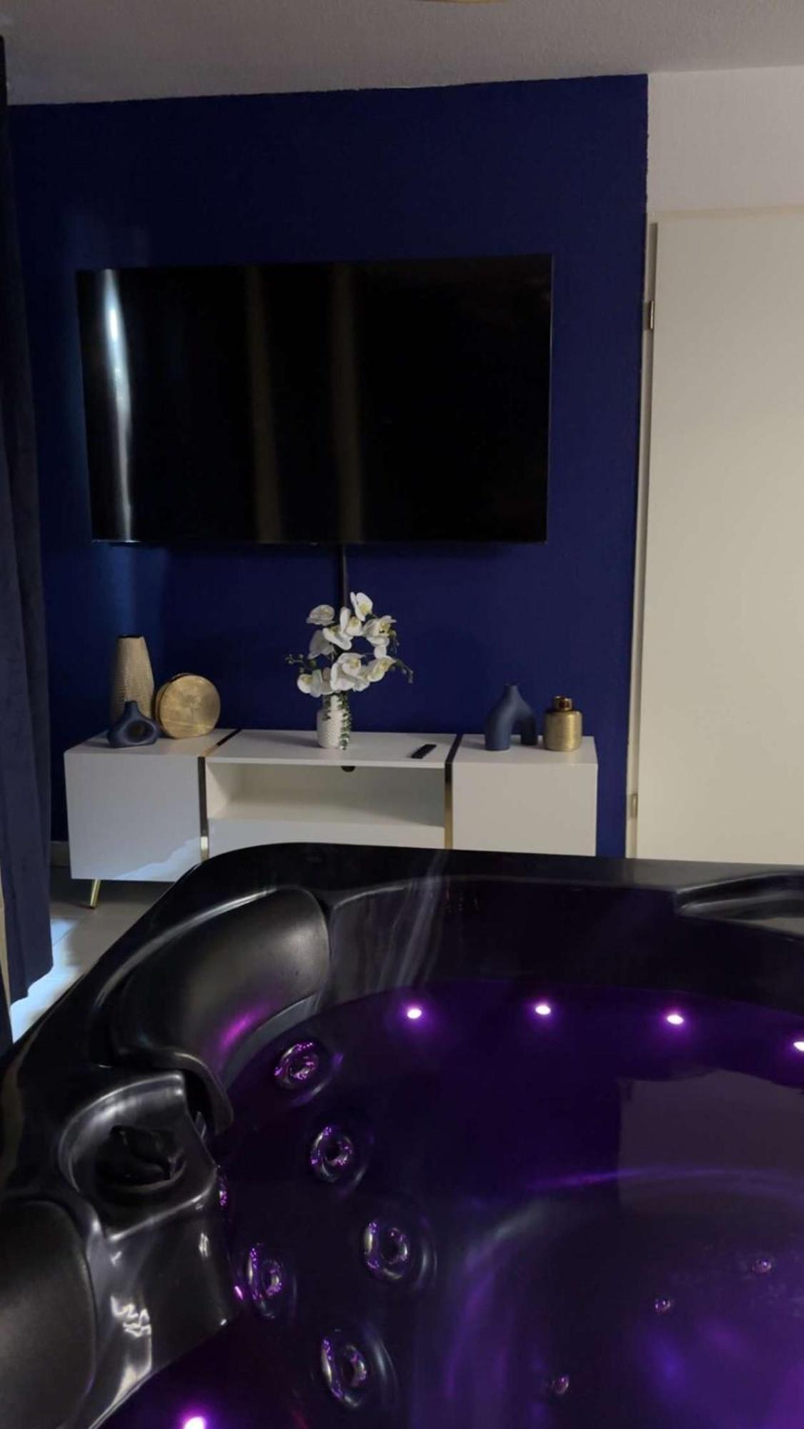 Suite Jacuzzi "Spa Privatif " Appartement Jacuzzi Toulouse Exterior foto