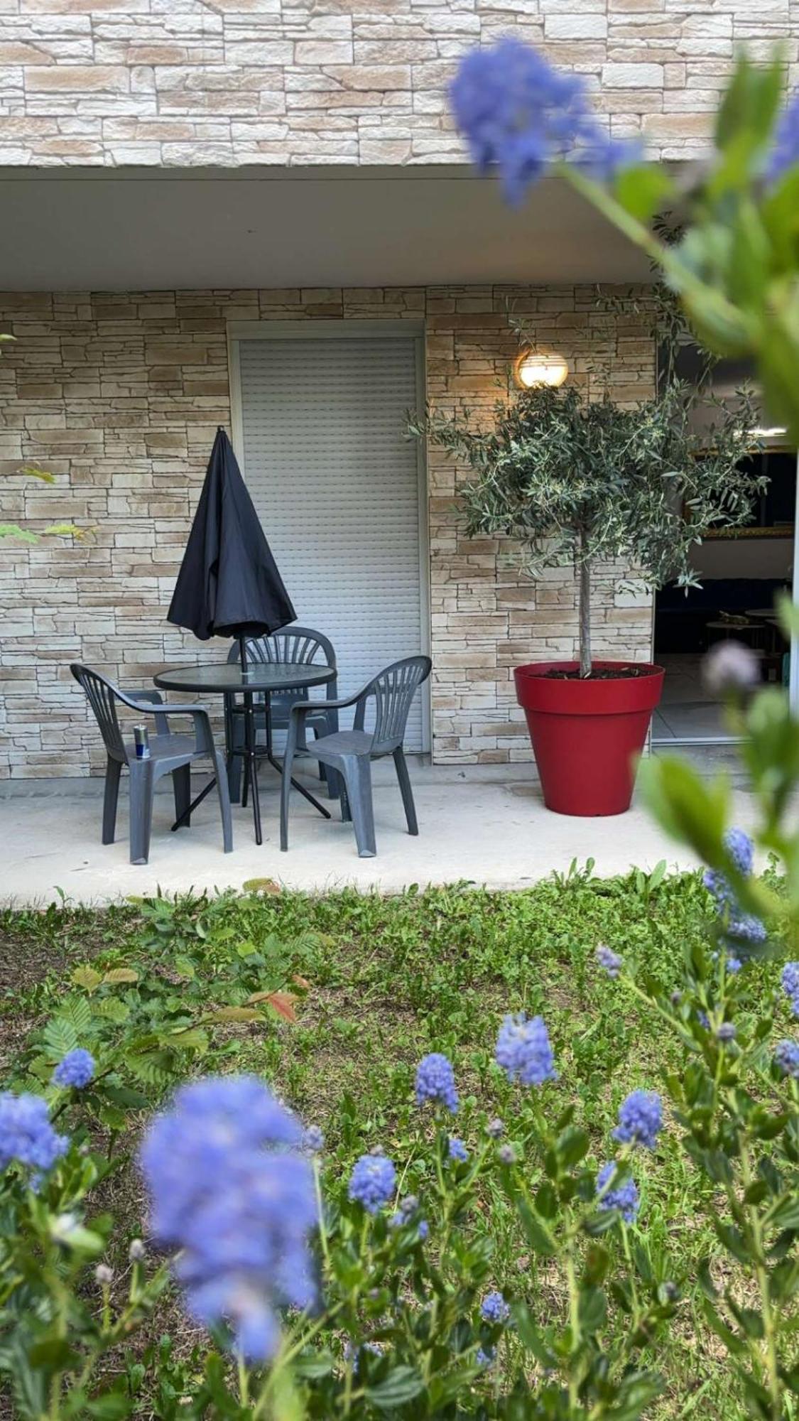 Suite Jacuzzi "Spa Privatif " Appartement Jacuzzi Toulouse Exterior foto